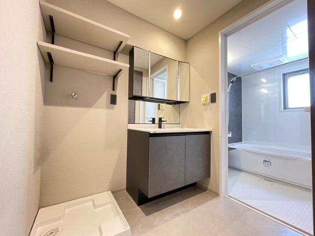 グランシティ目黒碑文谷2階の室内4