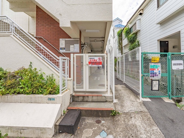 東山サンハイツ3階の室内2