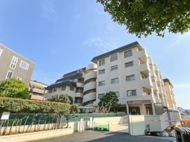 池ノ上グロリアハイツ6階の室内1