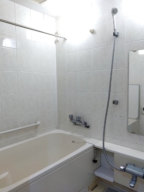 ヒルズ池尻東山公園1階の室内8