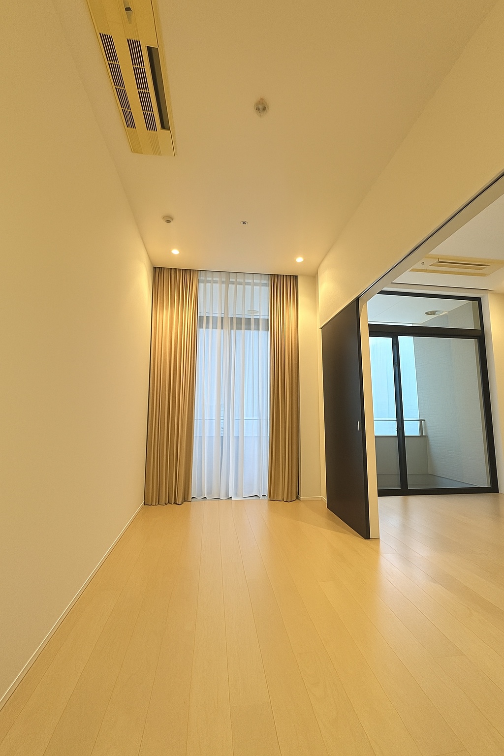 マスタービューレジデンス1階の室内9