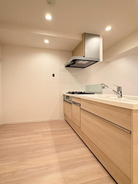 パシフィック馬事公苑前2号棟2階の室内8