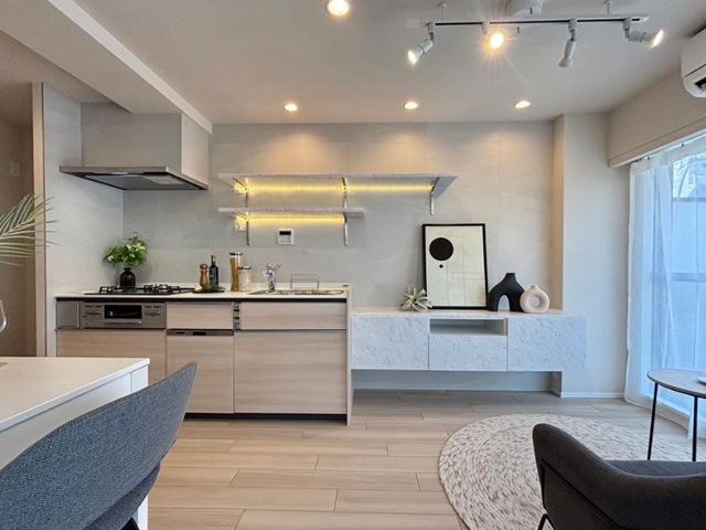 シャンボール恵比寿8階の室内3