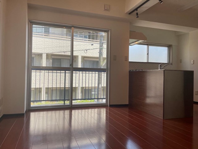 ドミール駒沢2階の室内2