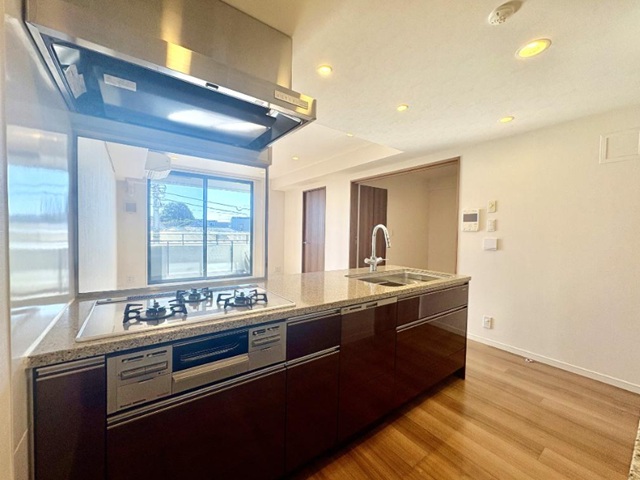 マストレジデンス世田谷３階の室内4