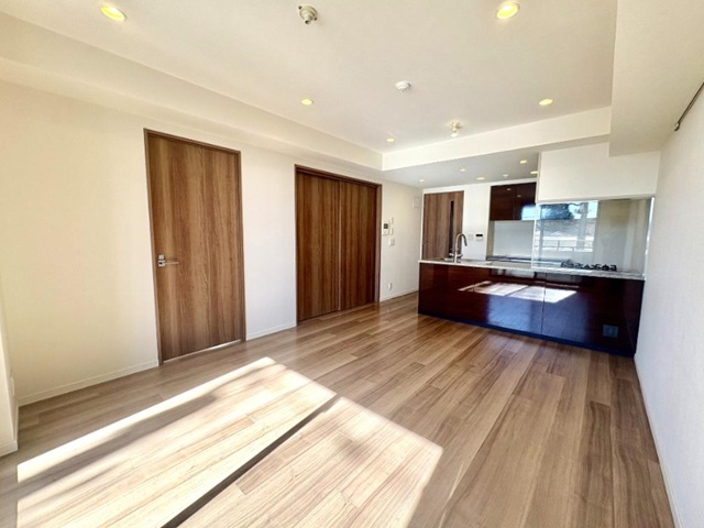 マストレジデンス世田谷３階の室内2