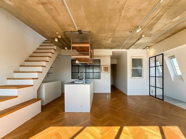 桜ハウス3階の室内2