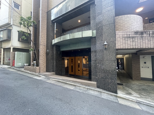 ワコーレ目黒アートステージ1階の室内2