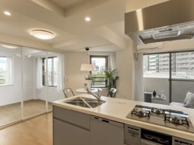 ルセージュ初台6階の室内2