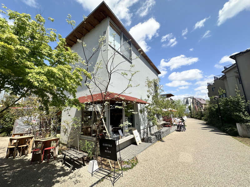 コスモヒルズ東松原1階の室内3