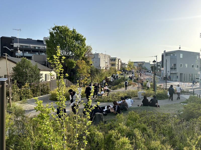 コスモヒルズ東松原1階の室内9