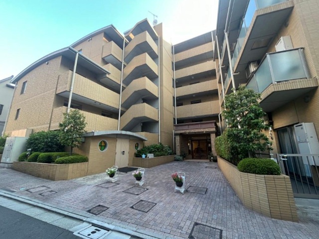 ソフィアーレ代官山4階の室内1