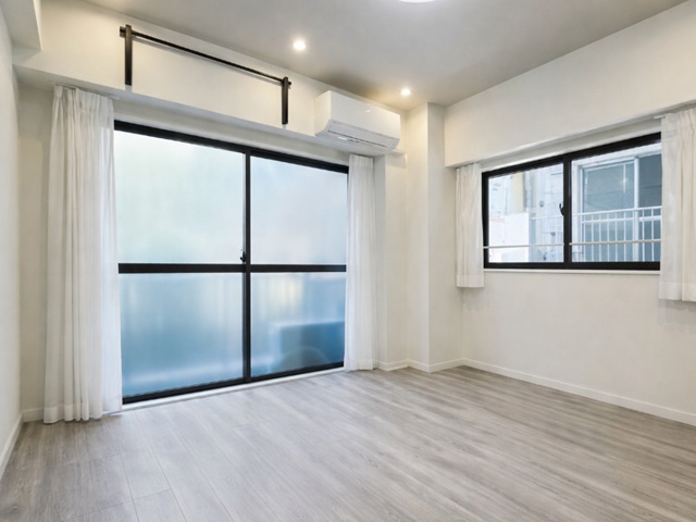 ピューイタケズズ2階の室内3