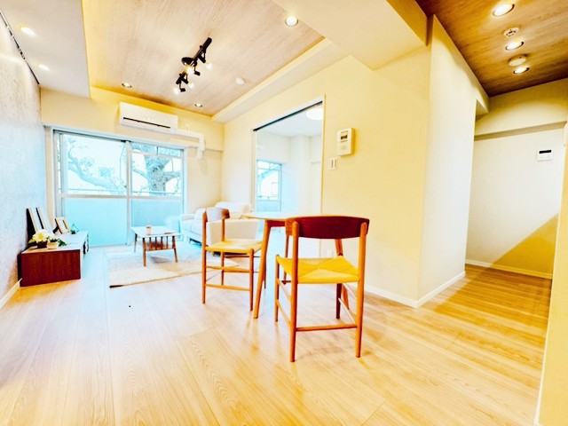 ライオンズマンション上野毛第22階の室内3