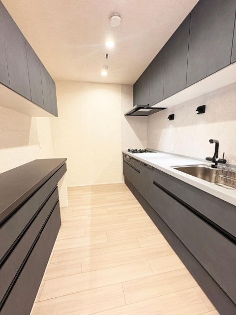 世田谷弦巻ハイム1階の室内4