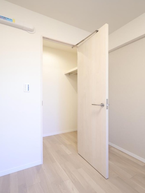 パシフィック馬事公苑前1号館棟2階の室内6