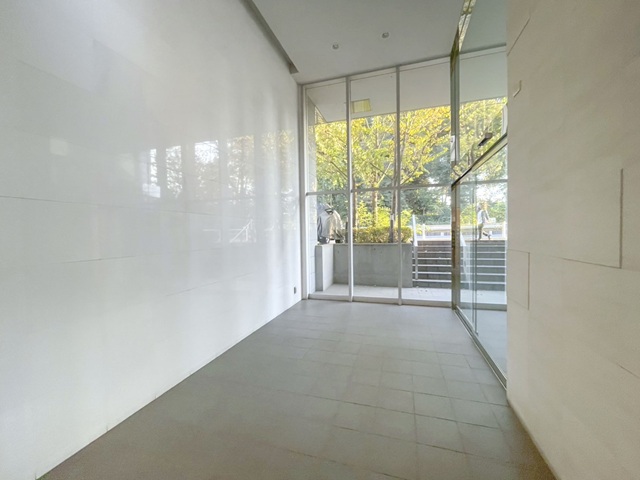 ラコント用賀4階の室内2