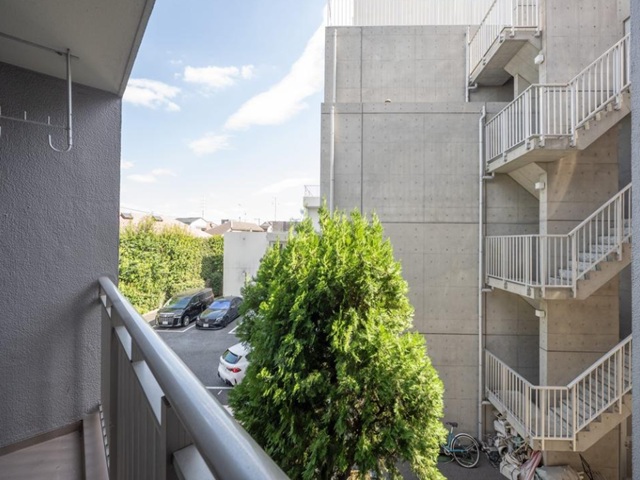 日生野沢マンション2階の室内5