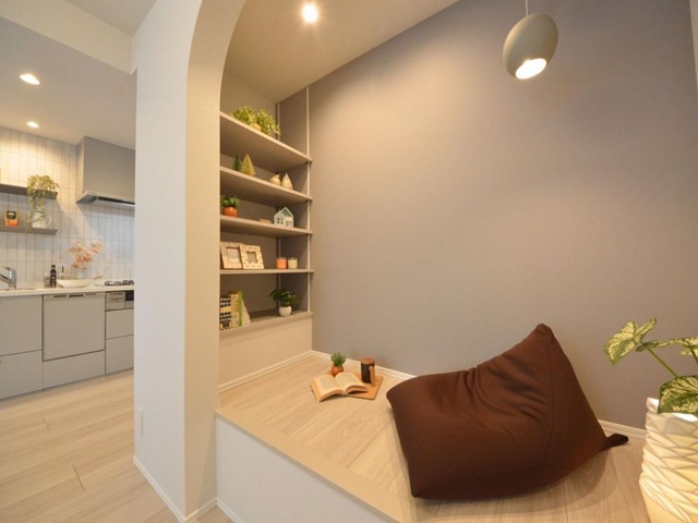 日生野沢マンション2階の室内3