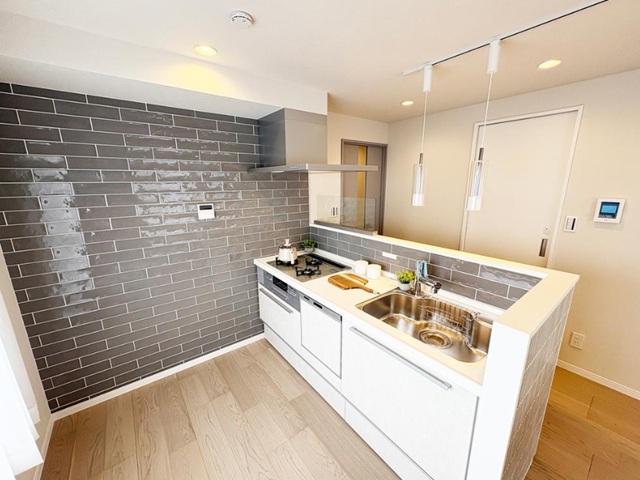 ライオンズマンション上馬5階の室内2