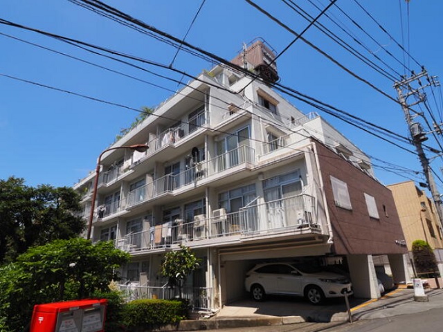 マンション西目黒苑2階の室内1