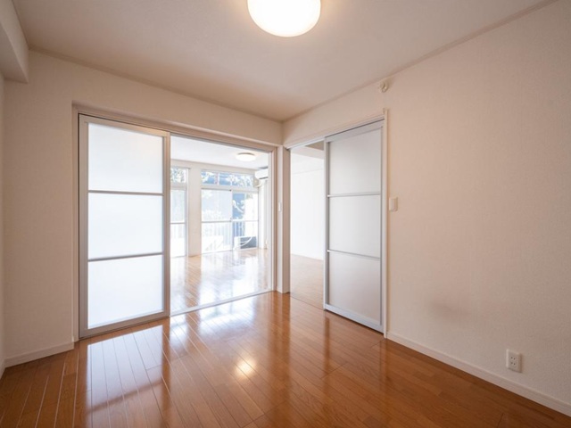 マンション西目黒苑2階の室内7