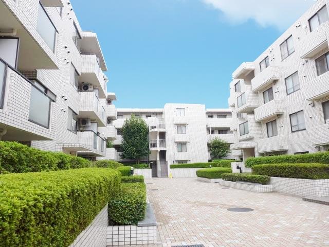 上目黒小川坂ハイツ1階の室内1