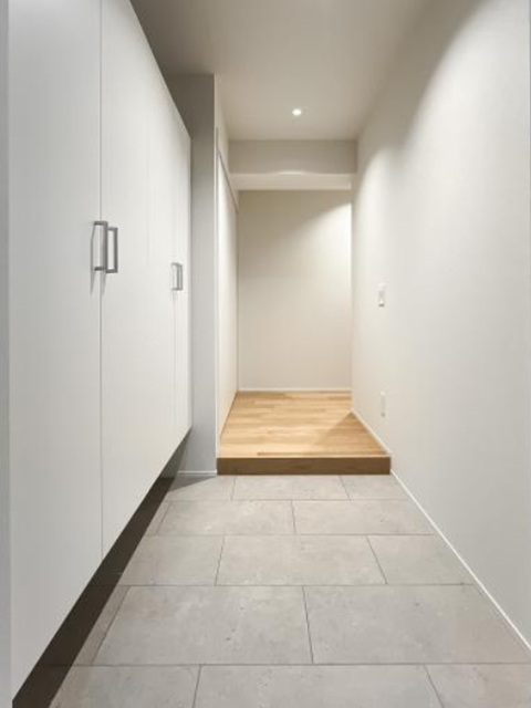 代々木ロイヤルマンション3階の室内12