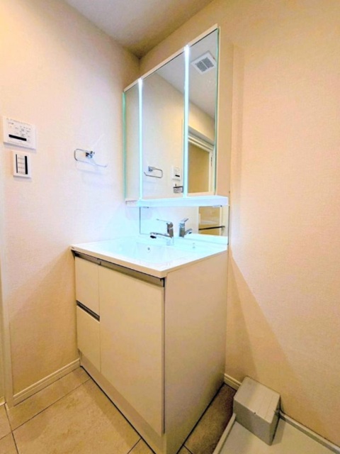 パレ・ソレイユ世田谷二丁目2階の室内4