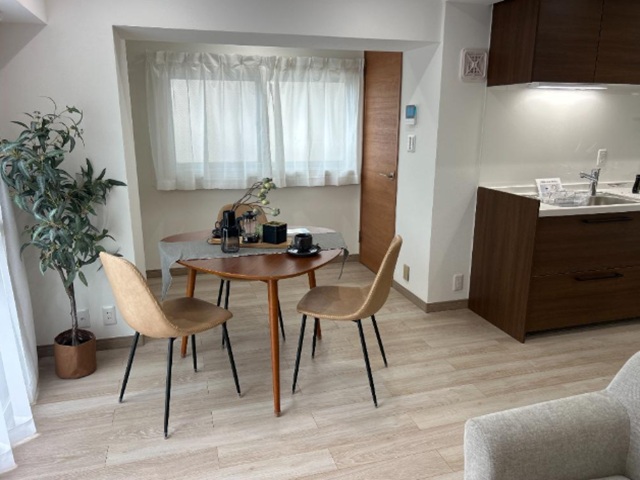 ローヤルハイツのざわ2階の室内2