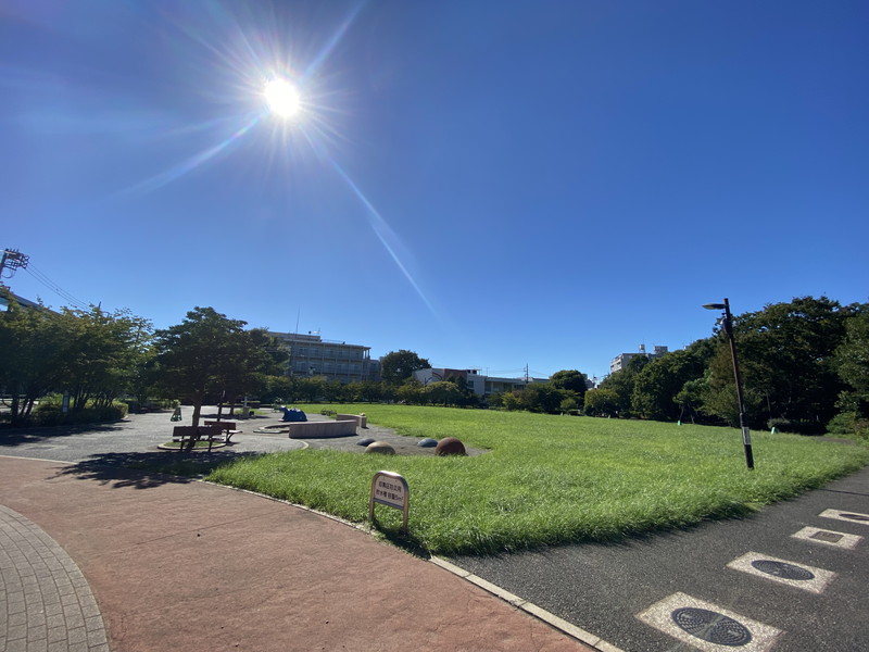 ヒルズ池尻東山公園1階の室内12