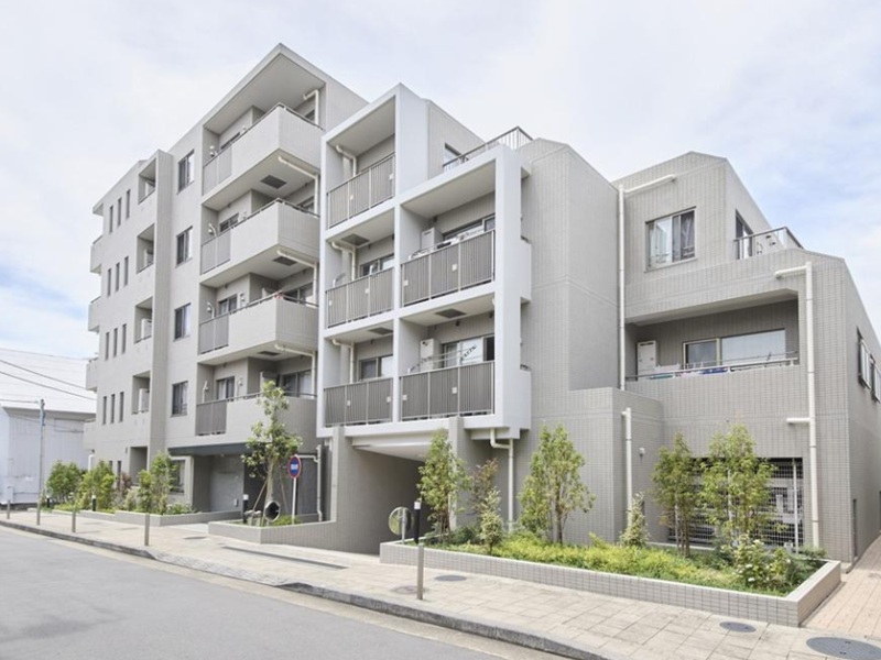 ヒルズ池尻東山公園1階の室内1