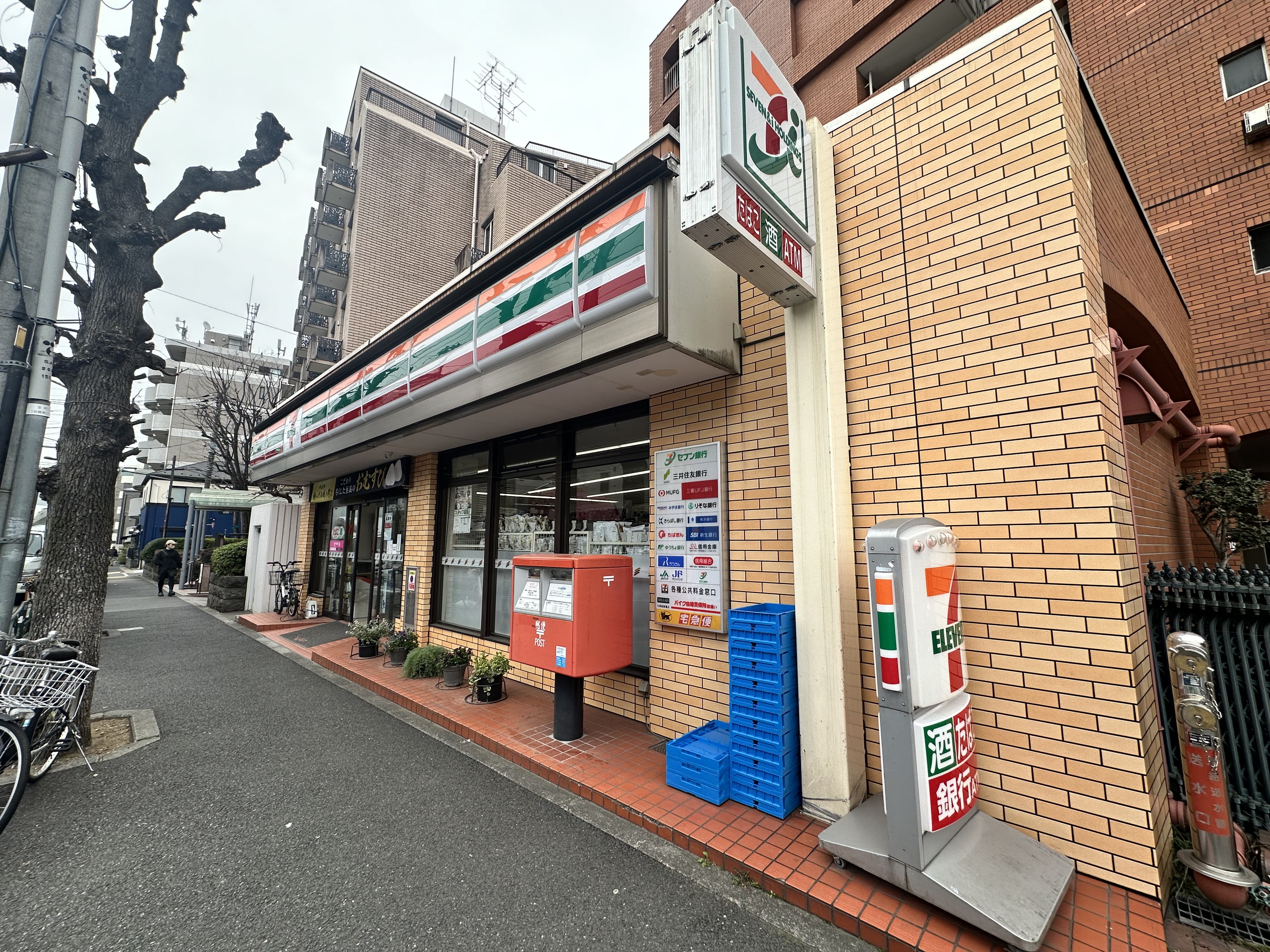 秀和若林レジデンス1階の室内11